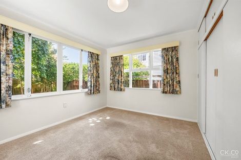 Photo of property in 7 Totara Crescent, Woburn, Lower Hutt, 5010