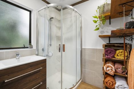 Photo of property in 3/128 Manuka Road, Bayview, Auckland, 0629