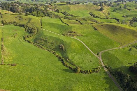 Photo of property in 1234 Richmond Road, Everett Park, Inglewood, 4389