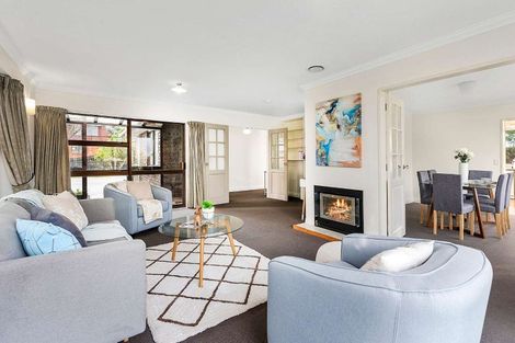 Photo of property in 77 Rangoon Street, Khandallah, Wellington, 6035