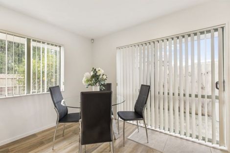 Photo of property in 128a Gloucester Road, Manurewa, Auckland, 2102