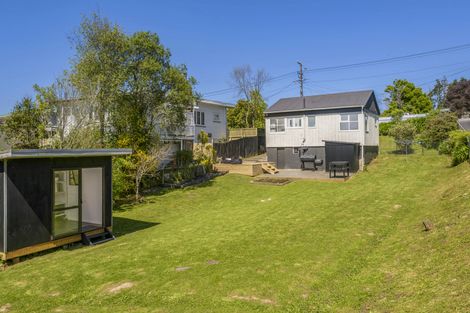 Photo of property in 47 Rua Road, Glen Eden, Auckland, 0602