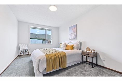 Photo of property in 37 Chipping Lane, Redwood, Christchurch, 8051