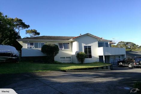 Photo of property in 10 Tamahere Drive, Glenfield, Auckland, 0629