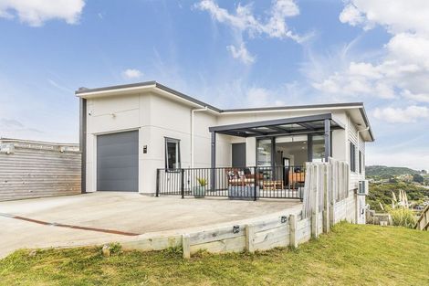 Photo of property in 10a Polestar Lane, Whitby, Porirua, 5024