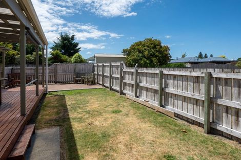 Photo of property in 1/27 Candu Lane, Kinloch, Taupo, 3377