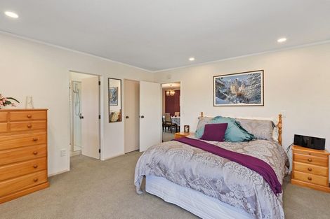 Photo of property in 68 Kapanui Road, Waikanae, 5036