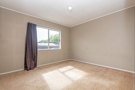 Photo of property in 40 Geraldine Crescent, Cloverlea, Palmerston North, 4412