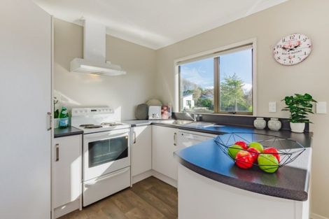 Photo of property in 90a Mazengarb Road, Paraparaumu Beach, Paraparaumu, 5032