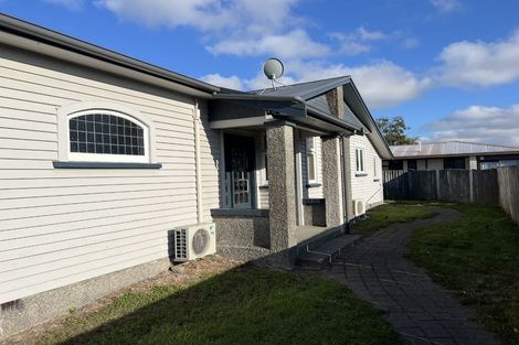 Photo of property in 42 Lyndon Street, Riccarton, Christchurch, 8041