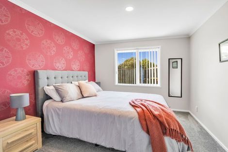Photo of property in 11 Ngaio Street, Levin, 5510