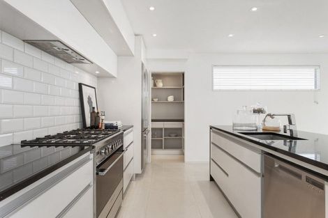 Photo of property in 3 Church Lane, Merivale, Christchurch, 8014