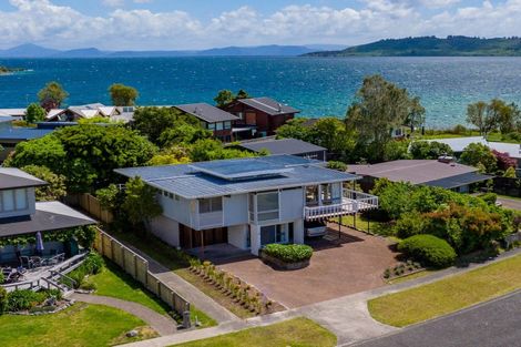 Photo of property in 24 Pokaka Crescent, Wharewaka, Taupo, 3330