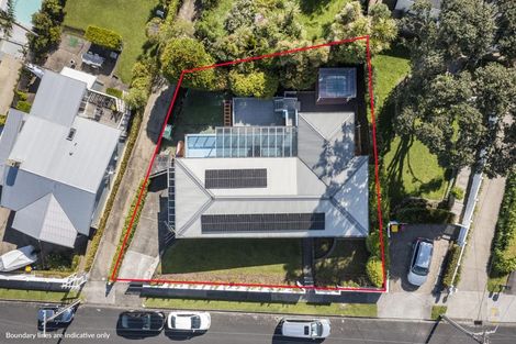 Photo of property in 47 Huka Road, Birkenhead, Auckland, 0626