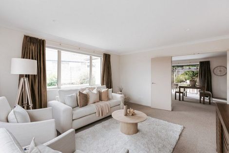 Photo of property in 16 Ellesmere Close, Pyes Pa, Tauranga, 3112