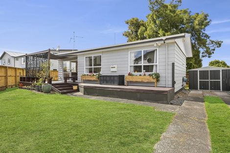Photo of property in 5a Beatrice Place, Nawton, Hamilton, 3200