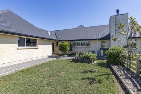 Photo of property in 178 School Road, West Eyreton, Rangiora, 7475