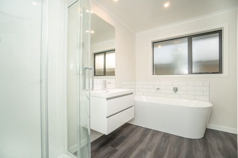 Photo of property in 6 Oldfield Lane, Marton, 4710