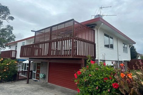 Photo of property in 15a Te Atatu Road, Te Atatu South, Auckland, 0610