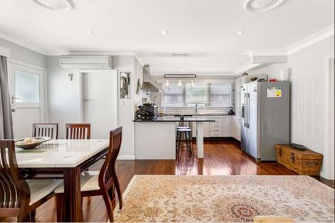 Photo of property in 59 Golf Road, New Lynn, Auckland, 0600