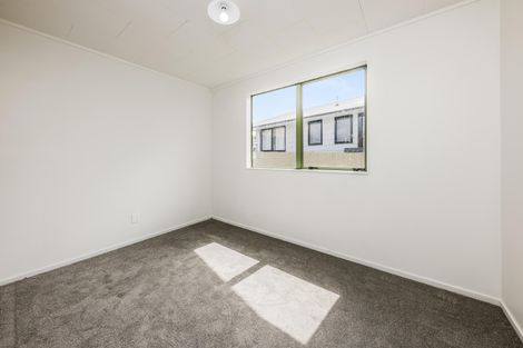 Photo of property in 20a Church Street, Swanson, Auckland, 0612