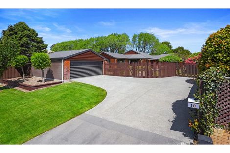 Photo of property in 19 Canon Stack Place, Kaiapoi, 7630