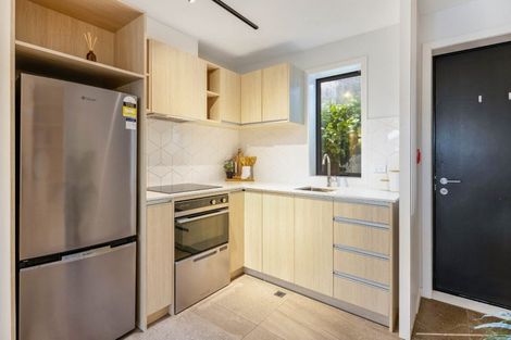 Photo of property in 2u3 Hindmarsh Street, Johnsonville, Wellington, 6037