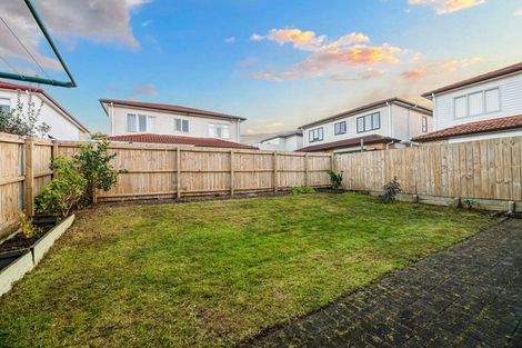 Photo of property in 3 Magnolia Place, Flat Bush, Auckland, 2016