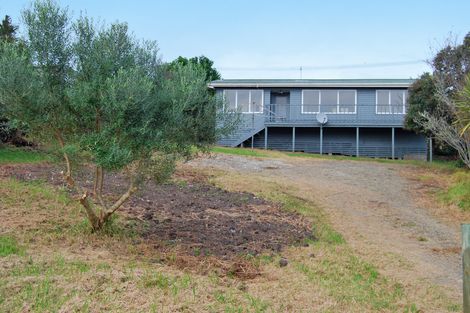 Photo of property in 6 Settlement Road, Kaiwaka, 0573