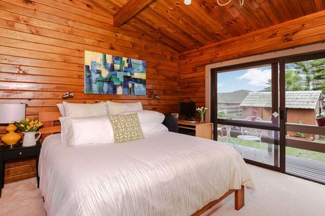 Photo of property in 9 Rewa Street, New Lynn, Auckland, 0600