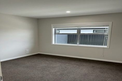 Photo of property in 8 Rangataiki Place, Te Awa, Napier, 4110