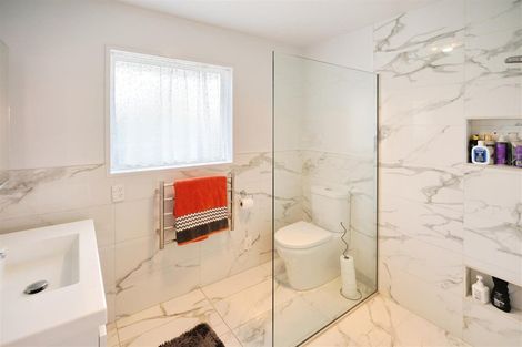 Photo of property in 10 Courtenay Drive, Kaiapoi, 7630