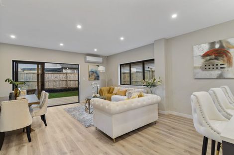 Photo of property in 80b Kahui Parade, Karaka, 2113