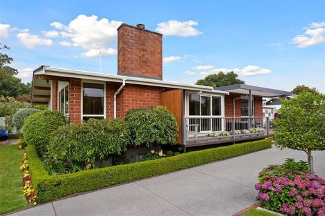 Photo of property in 47 Glenharrow Avenue, Avonhead, Christchurch, 8042