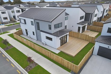 Photo of property in 42 Kairakau Street, Papakura, 2110