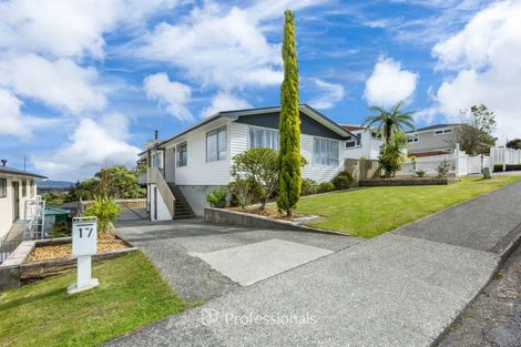 Photo of property in 17 Sunnyview Drive, Brown Owl, Upper Hutt, 5018