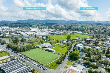 Photo of property in 21 Smythe Road, Henderson, Auckland, 0612