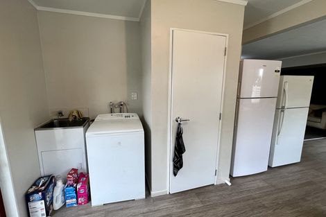 Photo of property in 5 Emmadale Lane, Hamilton East, Hamilton, 3216