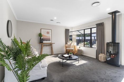 Photo of property in 3a Tay Street, Mount Maunganui, 3116