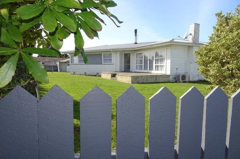 Photo of property in 12 Birkenhead Crescent, Flaxmere, Hastings, 4120