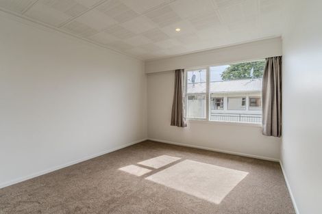 Photo of property in 1/128 London Street, Dunedin Central, Dunedin, 9016