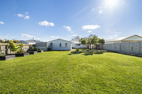 Photo of property in 3 Carthew Street, Feilding, 4702