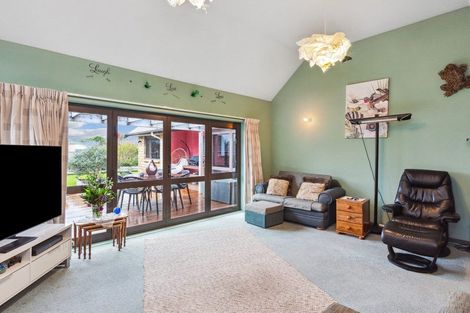 Photo of property in 94 Kapanui Road, Waikanae, 5036