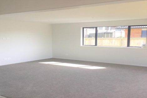 Photo of property in 27 Fairfax Crescent, Pyes Pa, Tauranga, 3112