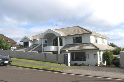 Photo of property in 128 Onetaunga Road, Chatswood, Auckland, 0626