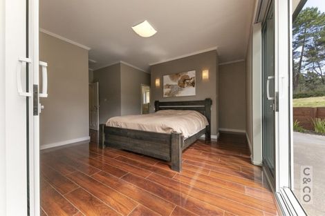 Photo of property in 31 Mudgeways Road, Massey, Auckland, 0614