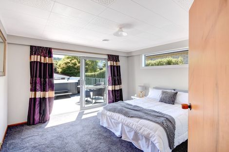 Photo of property in 26 Skerries Street, Outram, 9019