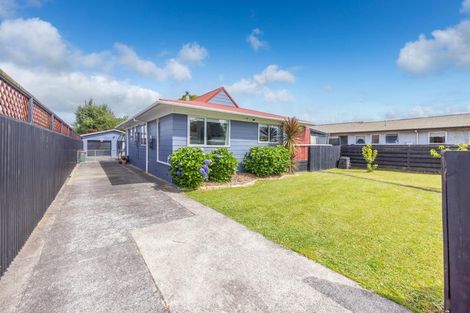 Photo of property in 56 Karen Crescent, Dinsdale, Hamilton, 3204