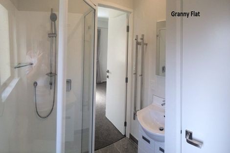 Photo of property in 105 Litten Road, Cockle Bay, Auckland, 2014