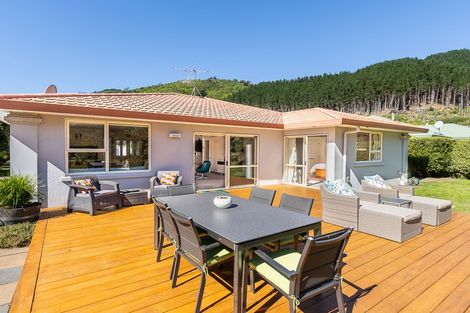 Photo of property in 44 He Awa Crescent, Waikanae, 5036
